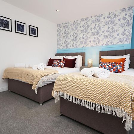 Viewing Deck, On-Street Parking, Tv In Every Room Swansea Exteriér fotografie