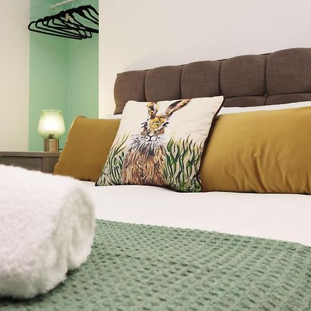 Viewing Deck, On-Street Parking, Tv In Every Room Swansea Exteriér fotografie