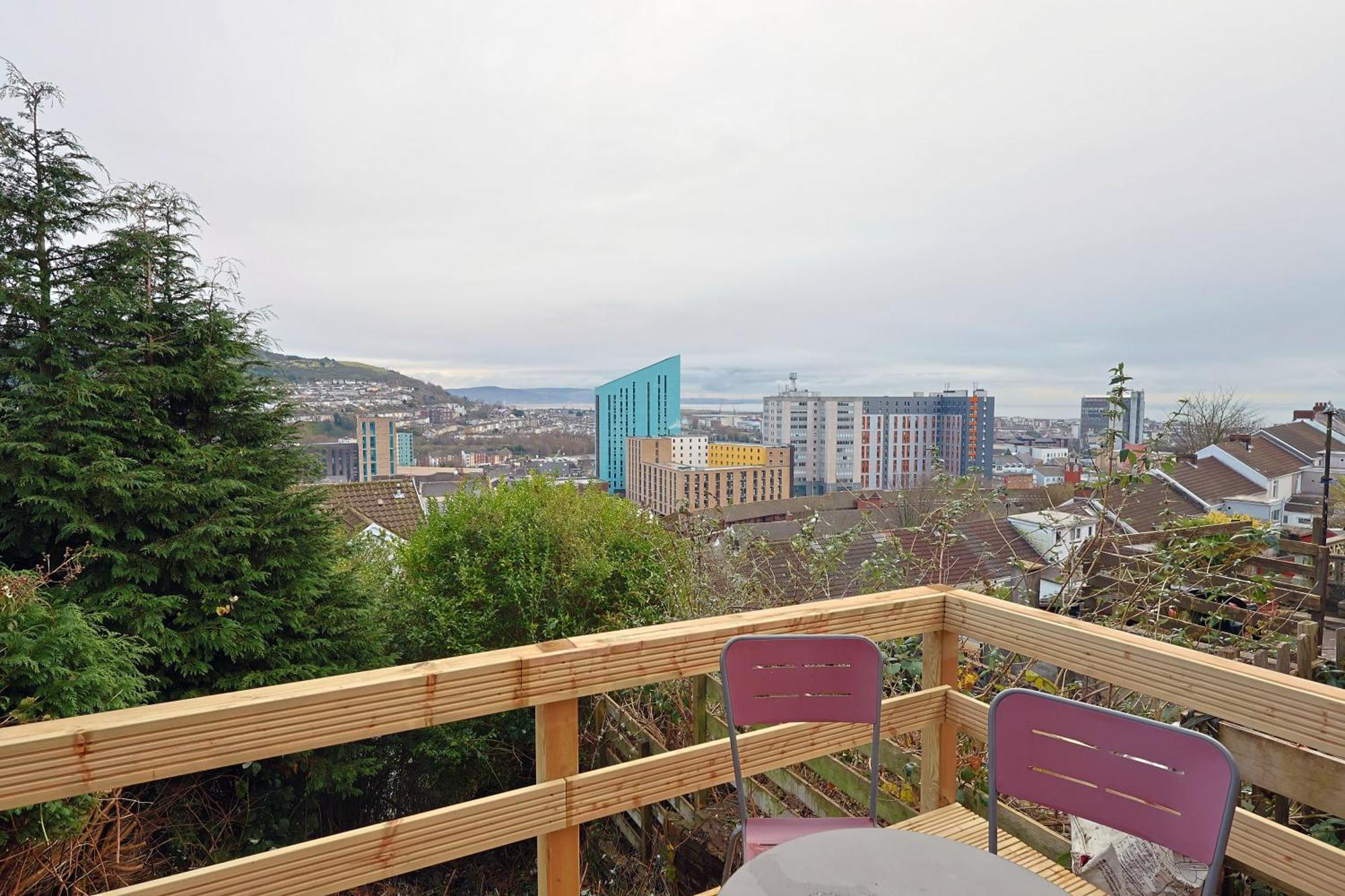 Viewing Deck, On-Street Parking, Tv In Every Room Swansea Exteriér fotografie