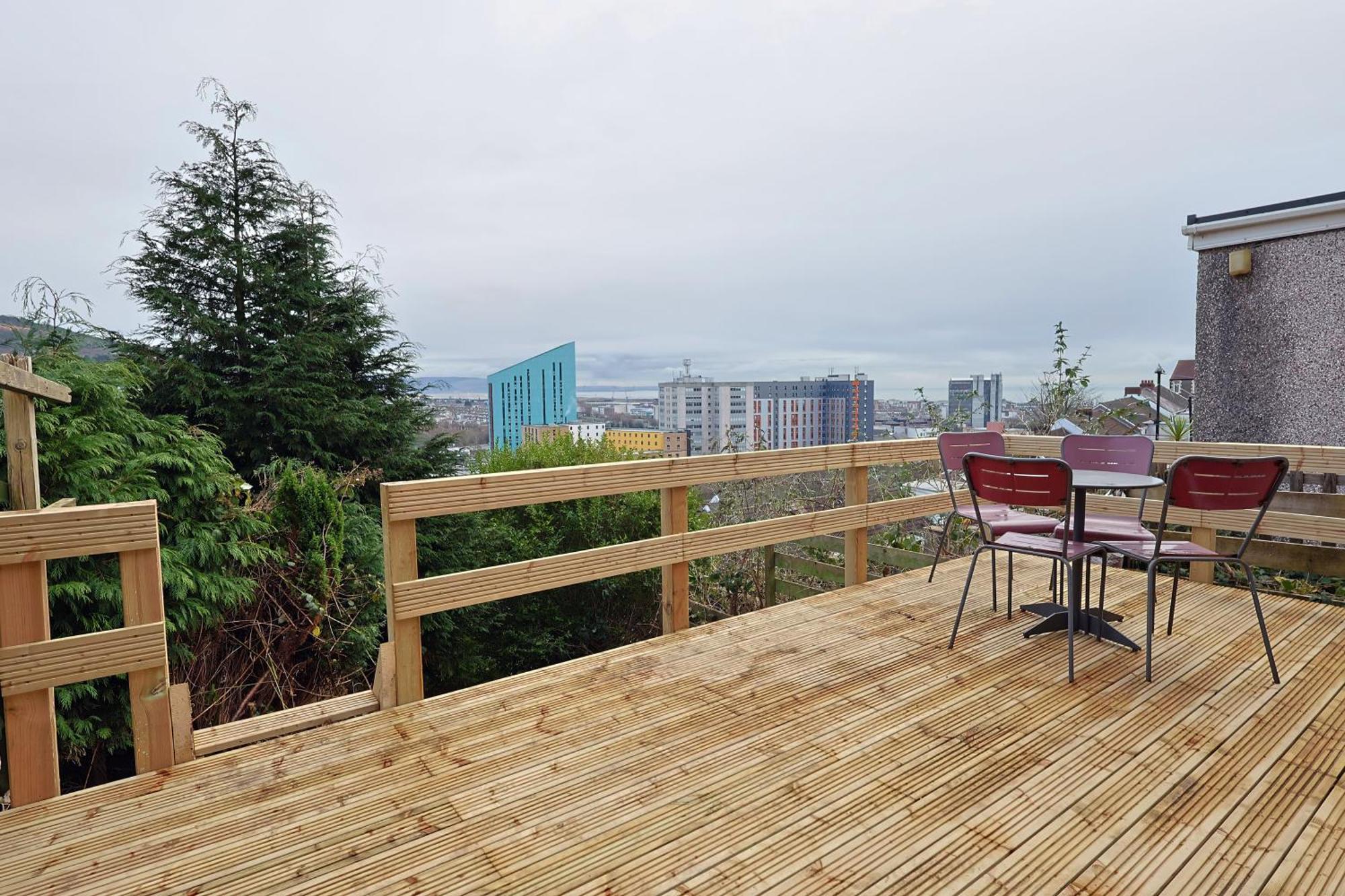 Viewing Deck, On-Street Parking, Tv In Every Room Swansea Exteriér fotografie