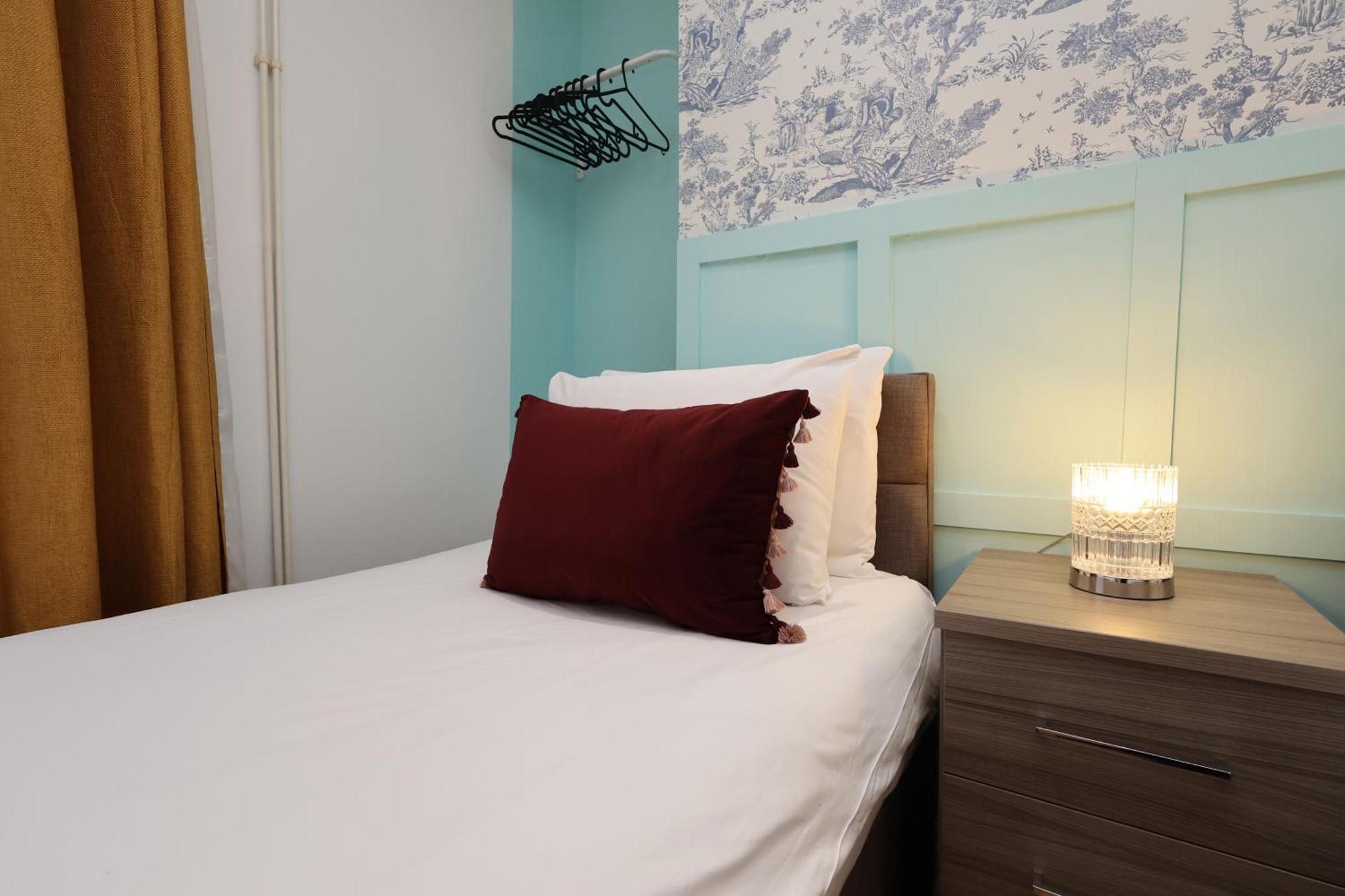 Viewing Deck, On-Street Parking, Tv In Every Room Swansea Exteriér fotografie