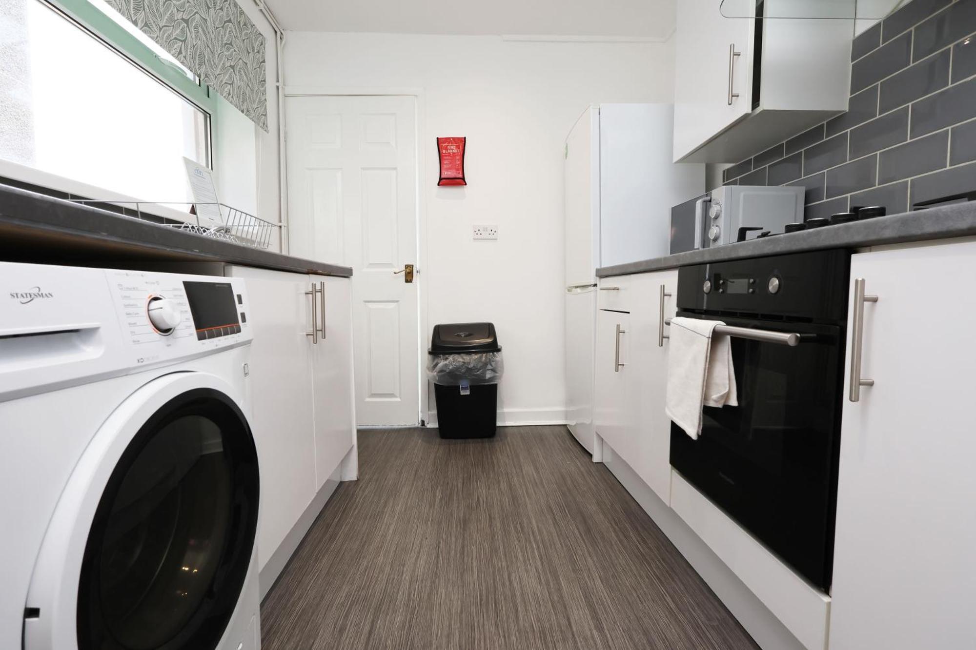 Viewing Deck, On-Street Parking, Tv In Every Room Swansea Exteriér fotografie