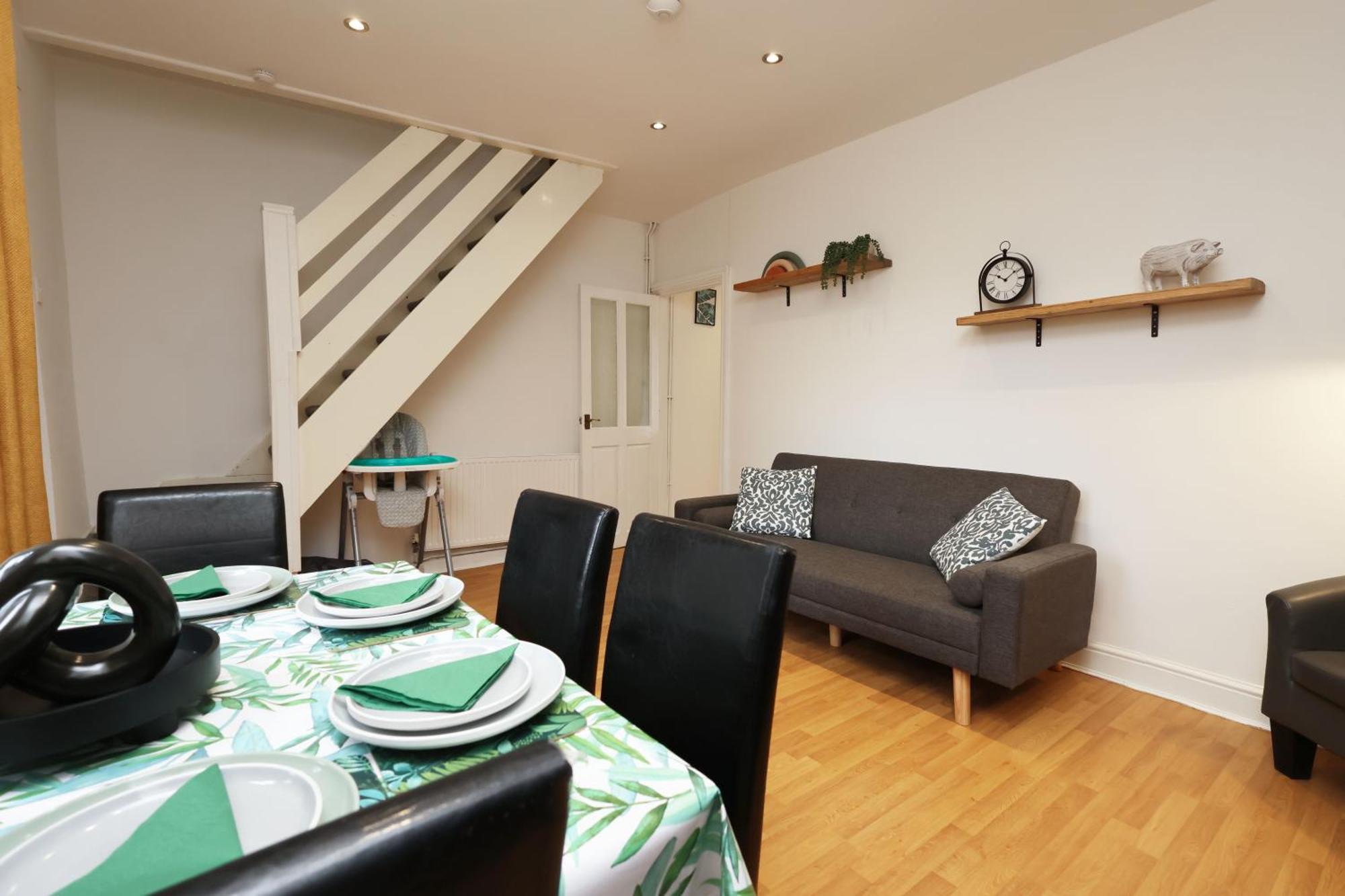 Viewing Deck, On-Street Parking, Tv In Every Room Swansea Exteriér fotografie