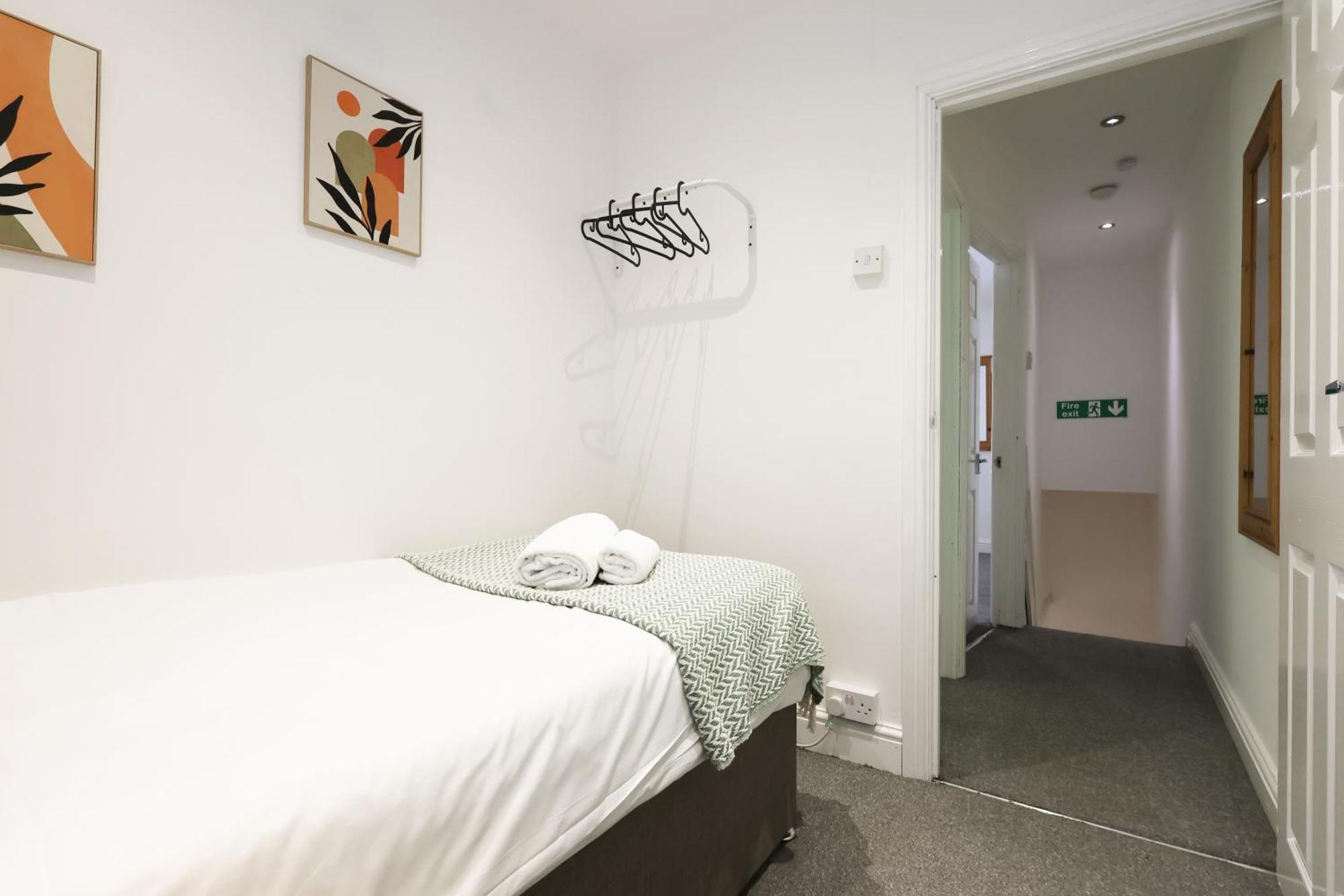 Viewing Deck, On-Street Parking, Tv In Every Room Swansea Exteriér fotografie